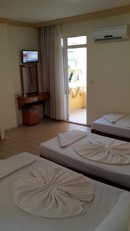 Caner Hotel เกเมร์ ห้อง รูปภาพ